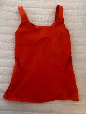Lululemon tank